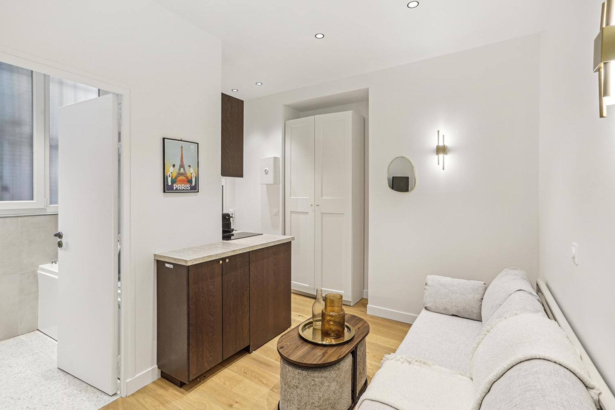 Lavie Maison Hot Tub And Ac Near Arc De Triomphe Paris Bagian luar foto